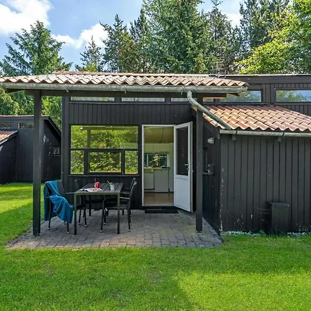 1 Bedroom Beautiful In