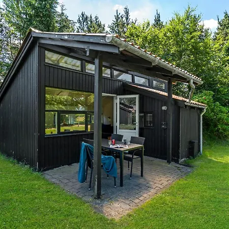 1 Bedroom Beautiful In Ferienhaus Hampen