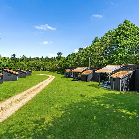 1 Bedroom Beautiful In